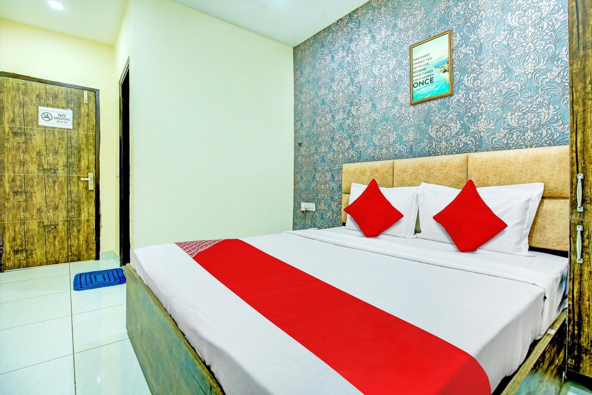 Hotel O Grace Villa Ludhiana Exteriör bild