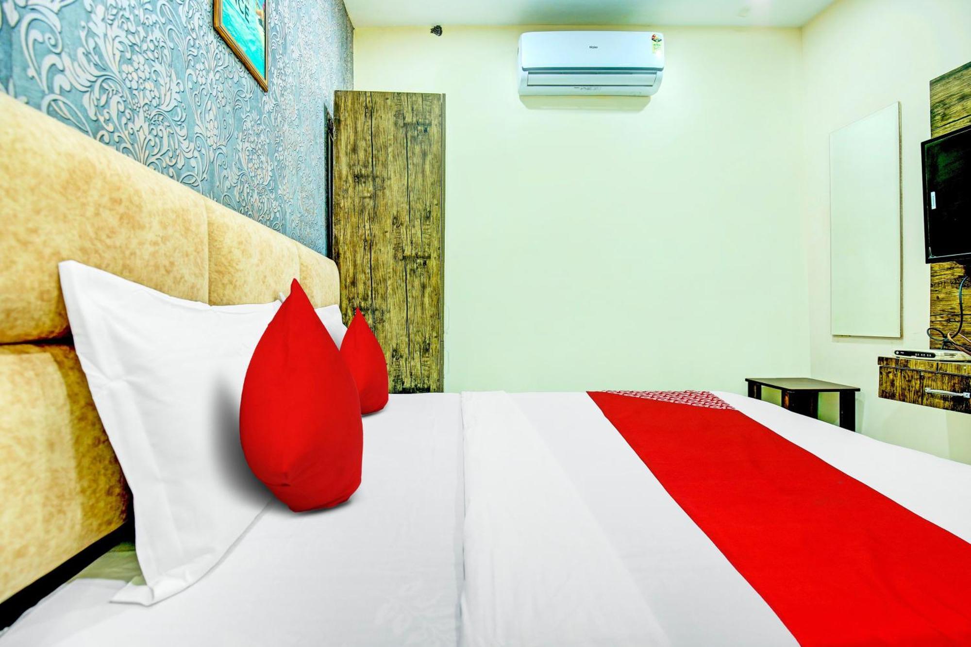 Hotel O Grace Villa Ludhiana Exteriör bild