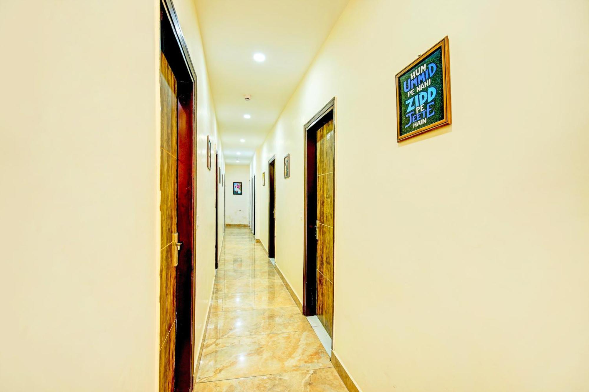 Hotel O Grace Villa Ludhiana Exteriör bild